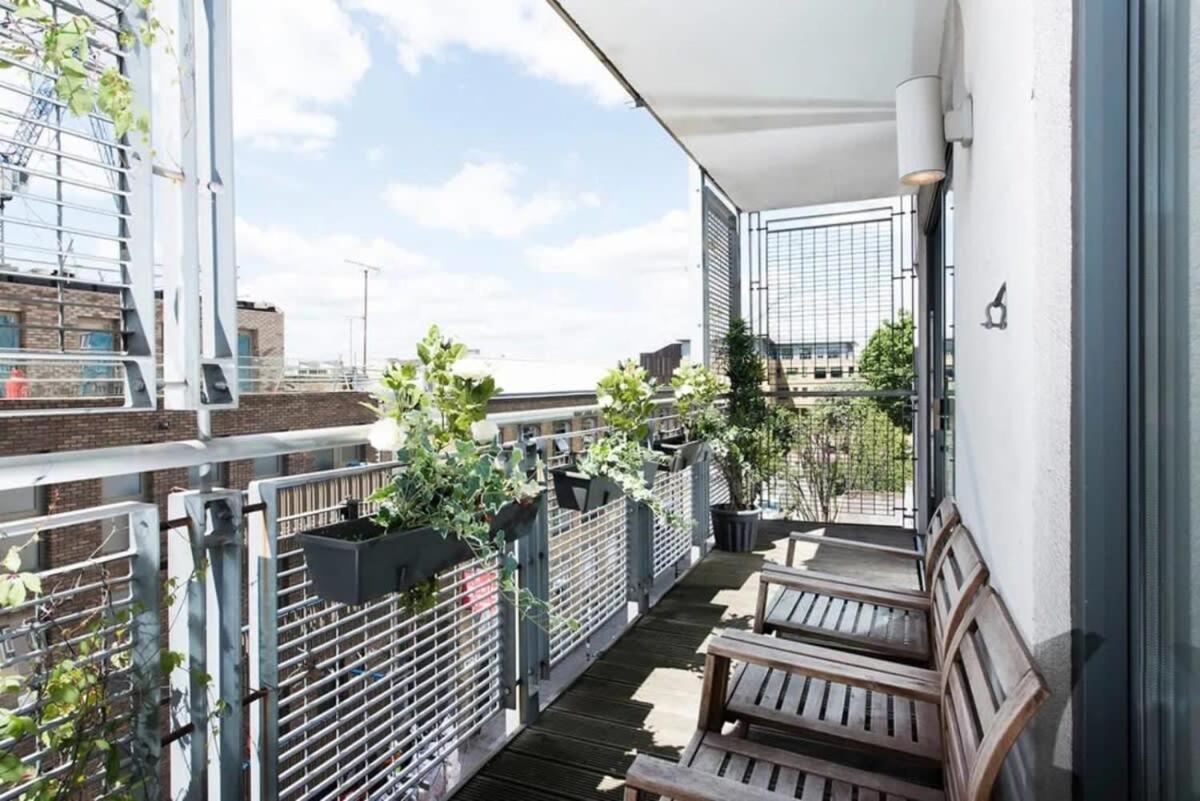 Modern 2 Bed Apartment W Balcony In London Londres Exterior foto